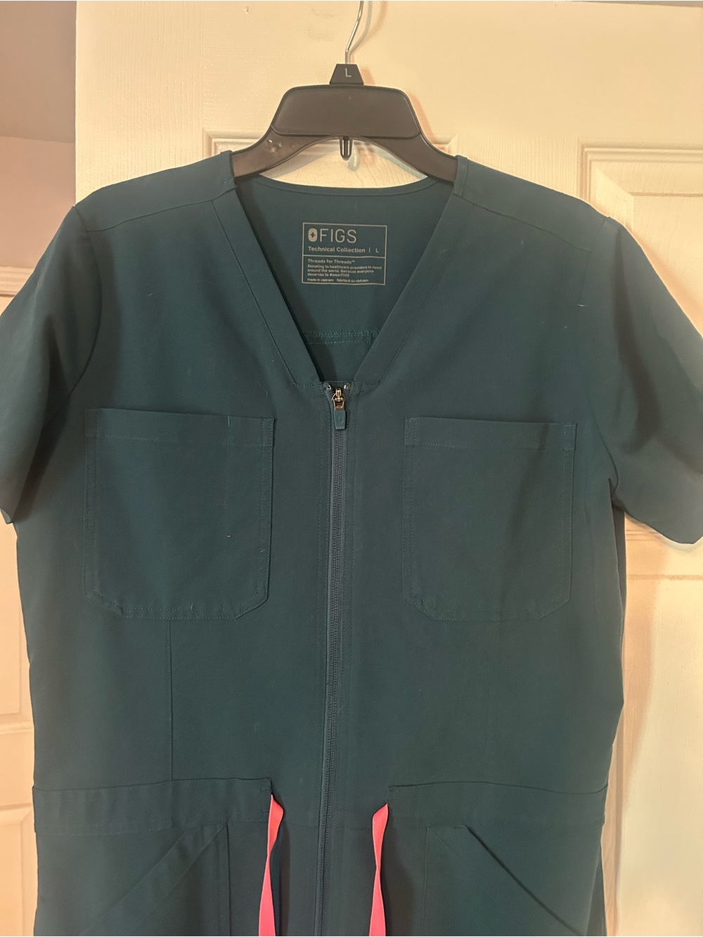 Carribean Blue Scrubs Jumpsuit with Pink Drawstring - Picture 4 of 6